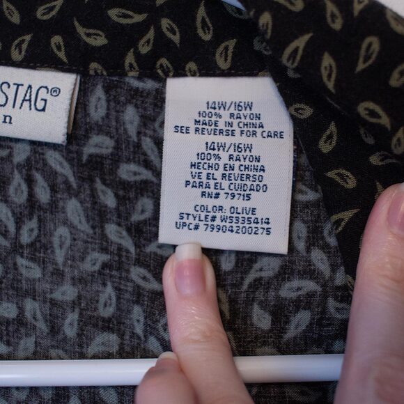 White Stag 14W/16W Mixed Print Button-Up Animal + Tropical Collared Top Pocket - Picture 7 of 9